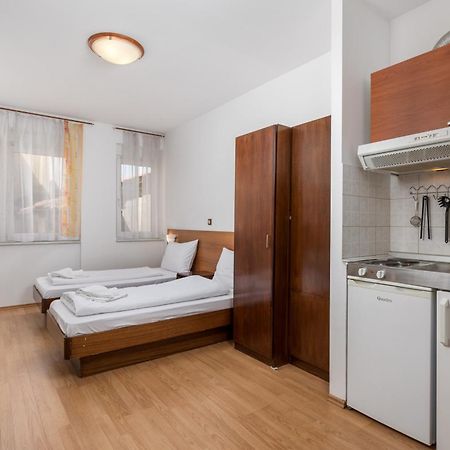 Apartments Liburnija Опатія Екстер'єр фото