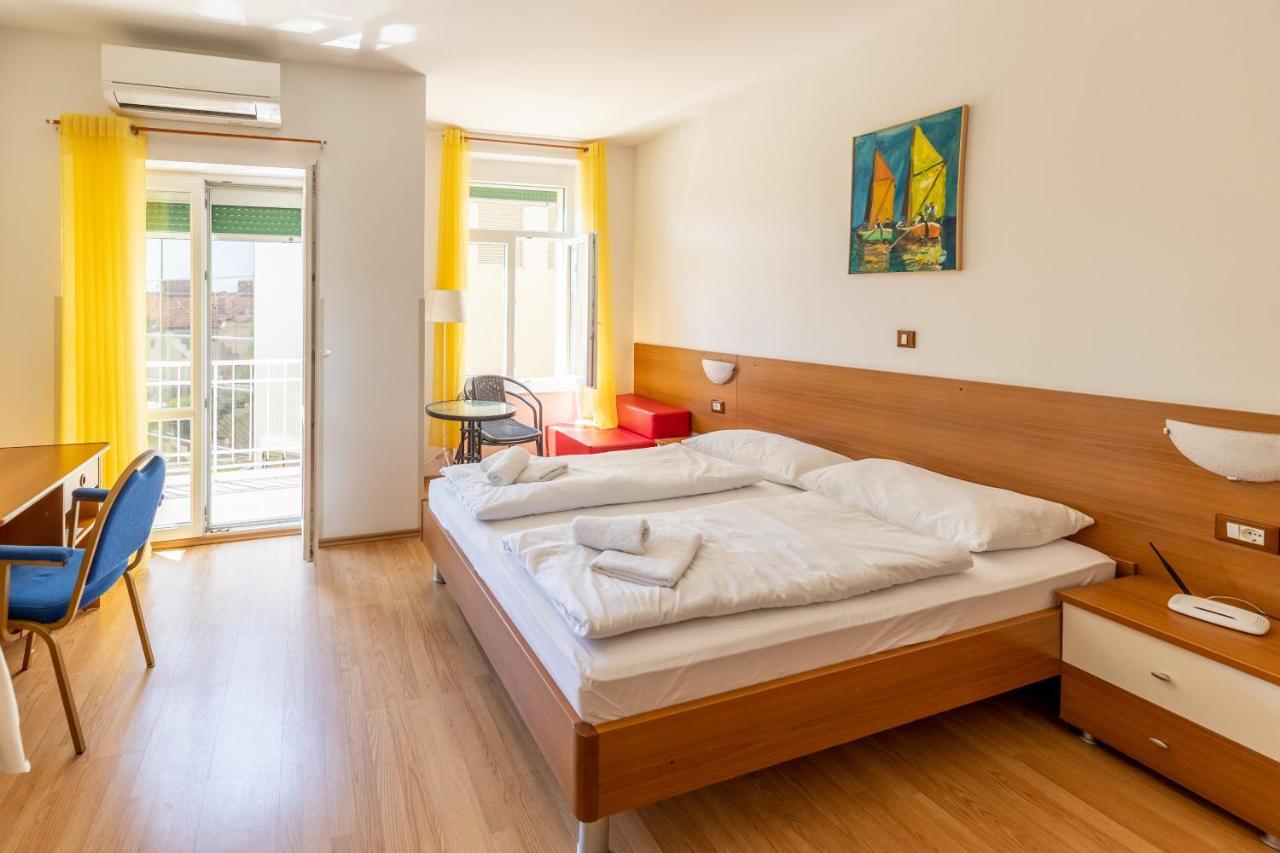 Apartments Liburnija Опатія Екстер'єр фото