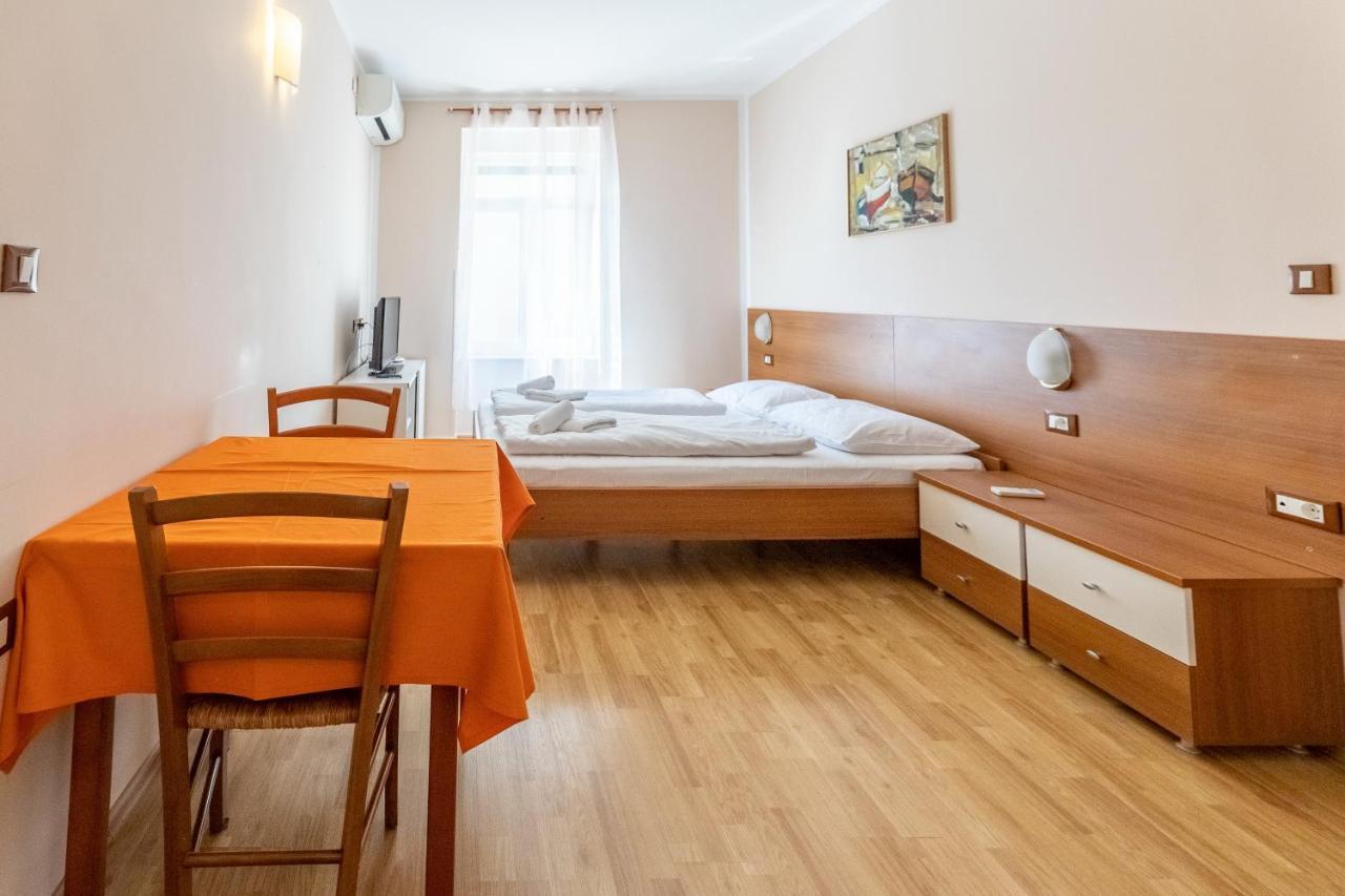 Apartments Liburnija Опатія Екстер'єр фото