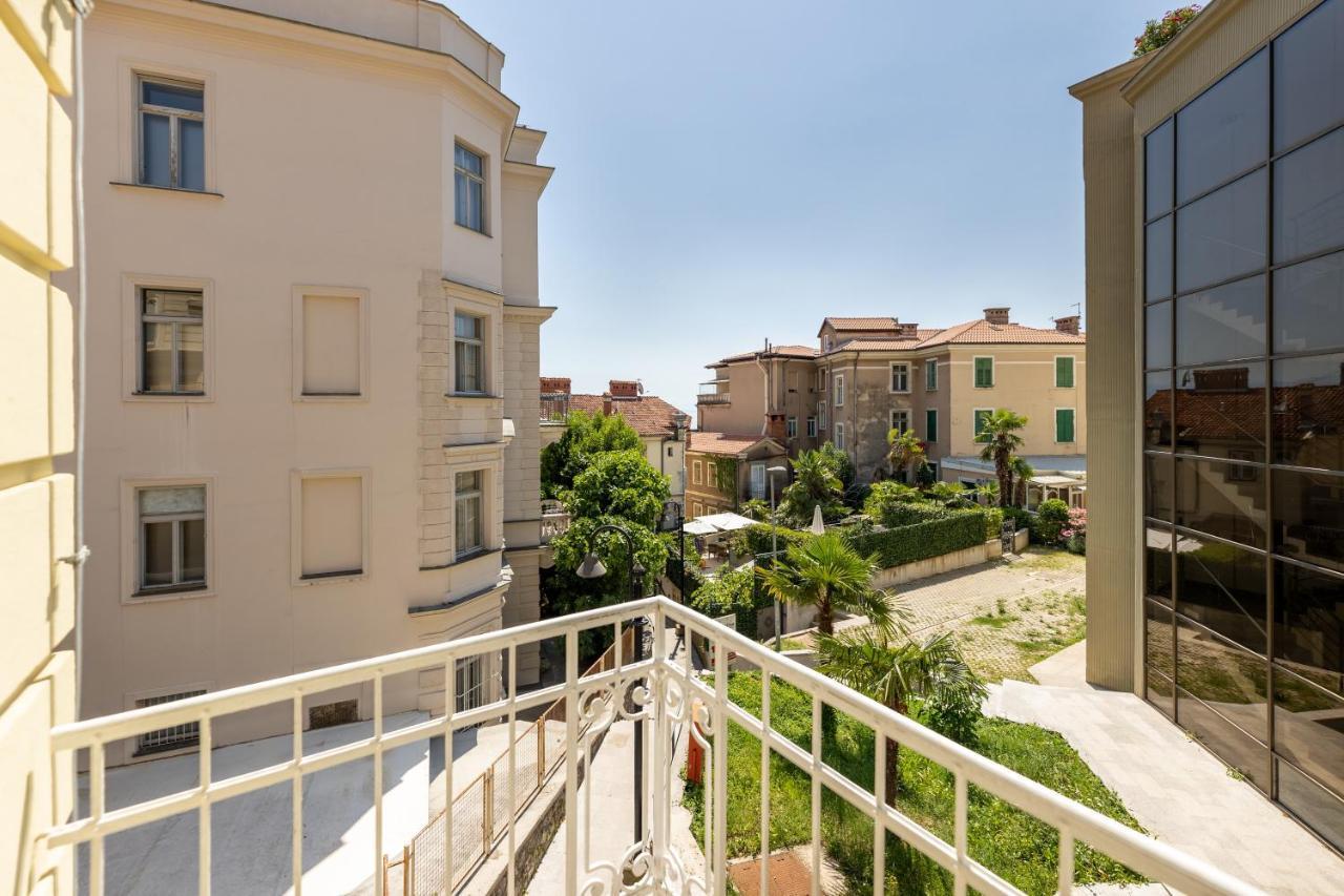 Apartments Liburnija Опатія Екстер'єр фото