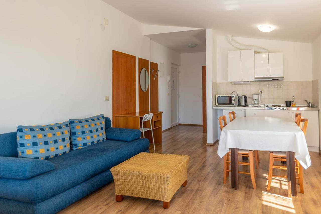 Apartments Liburnija Опатія Екстер'єр фото