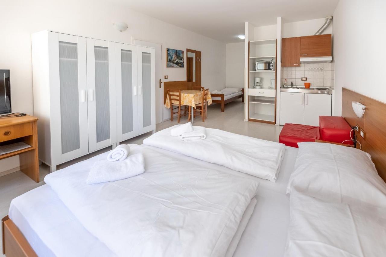 Apartments Liburnija Опатія Екстер'єр фото