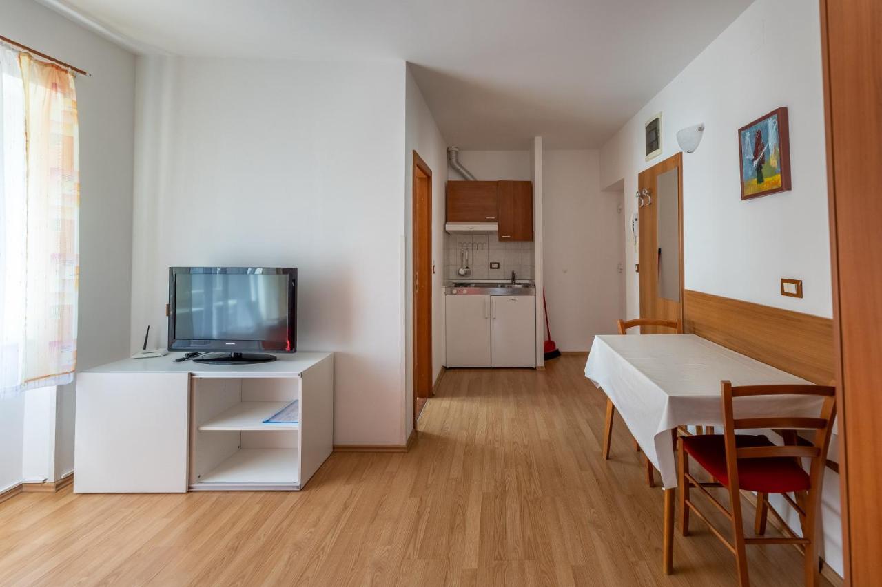Apartments Liburnija Опатія Екстер'єр фото
