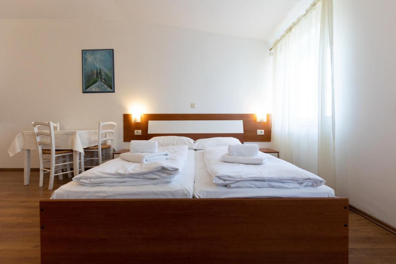 Apartments Liburnija Опатія Екстер'єр фото