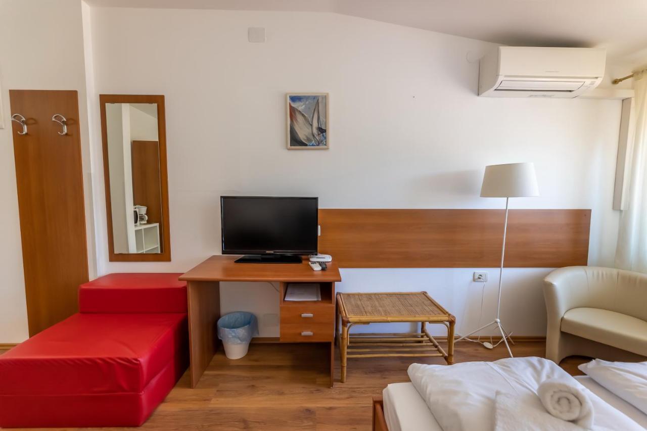 Apartments Liburnija Опатія Екстер'єр фото